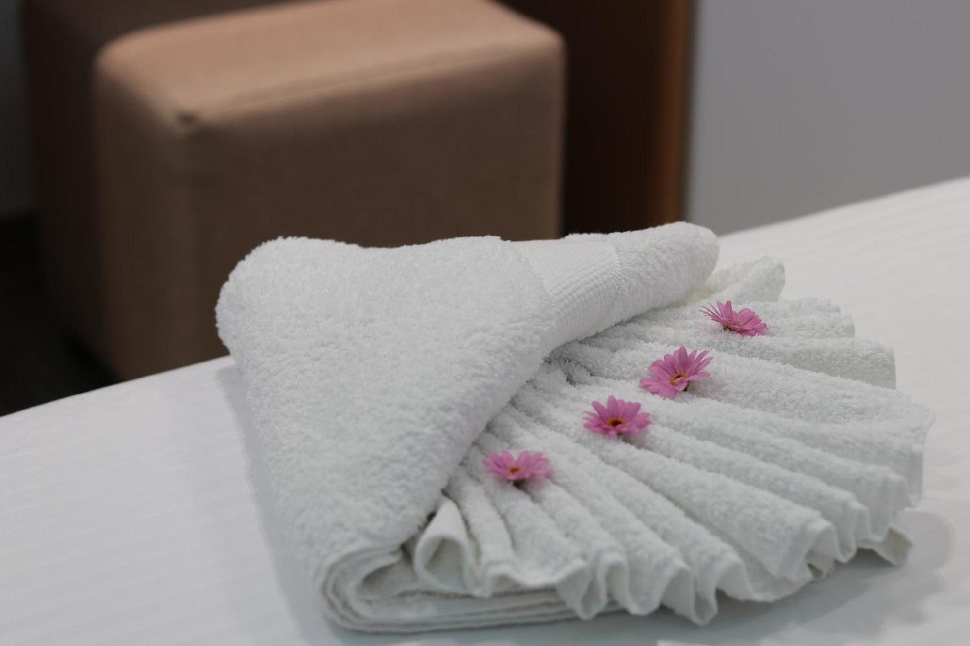Klea Rooms Himare Exterior foto